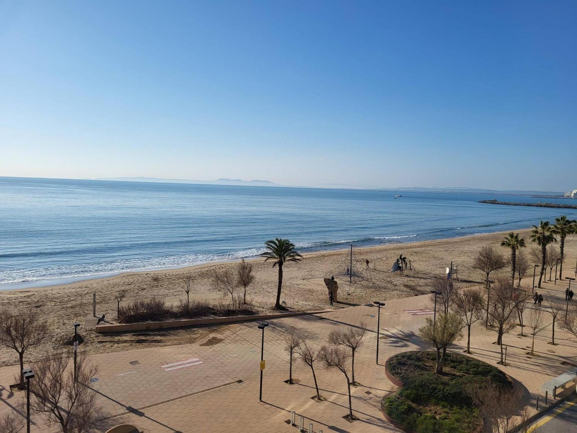 Apartamento Primera Linea Roses Con Vistas Al Mar Av-09 Dış mekan fotoğraf